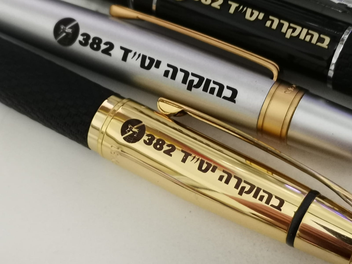 מגוון עטי X-pen