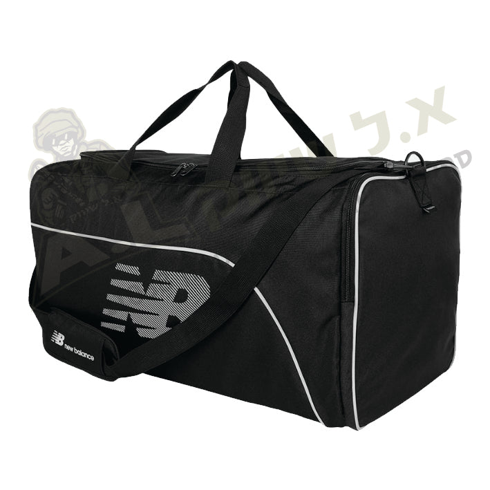 מוצרי New Balance ממותגים